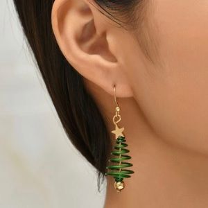 Gold & Green Spiral Christmas Tree Earrings